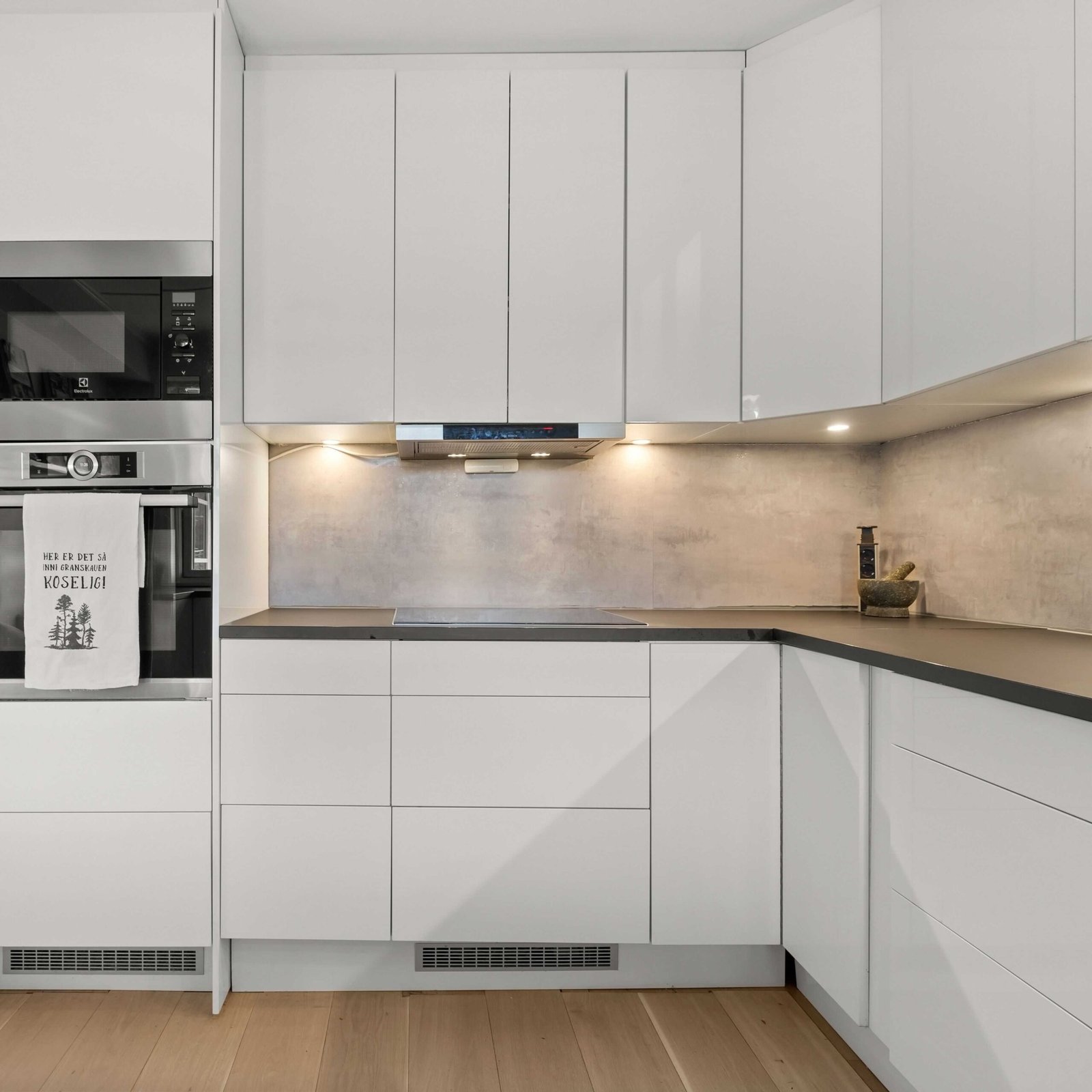 kitchen redesign square